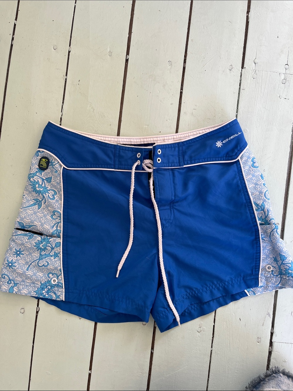 O'Neill Surf-wear Vintage 90s Shorts  Blue Board Shorts with Floral Side Panels